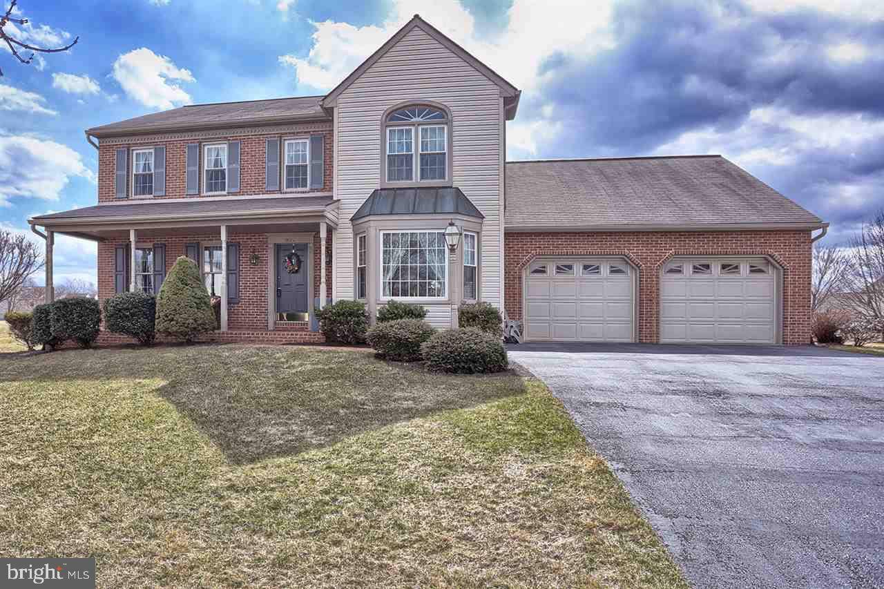 Hummelstown, PA 17036,921 BUTLER CT