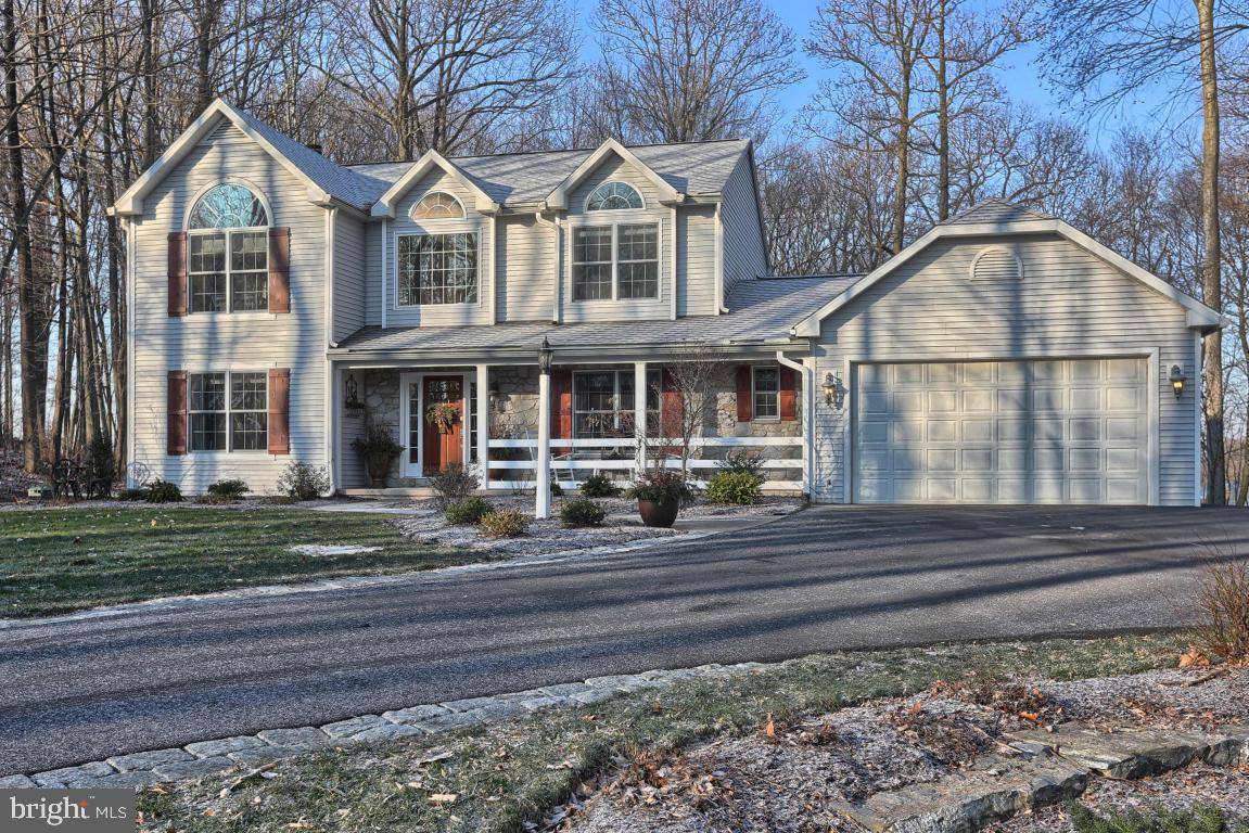 Pequea, PA 17565,42 FOUR OAKS DR