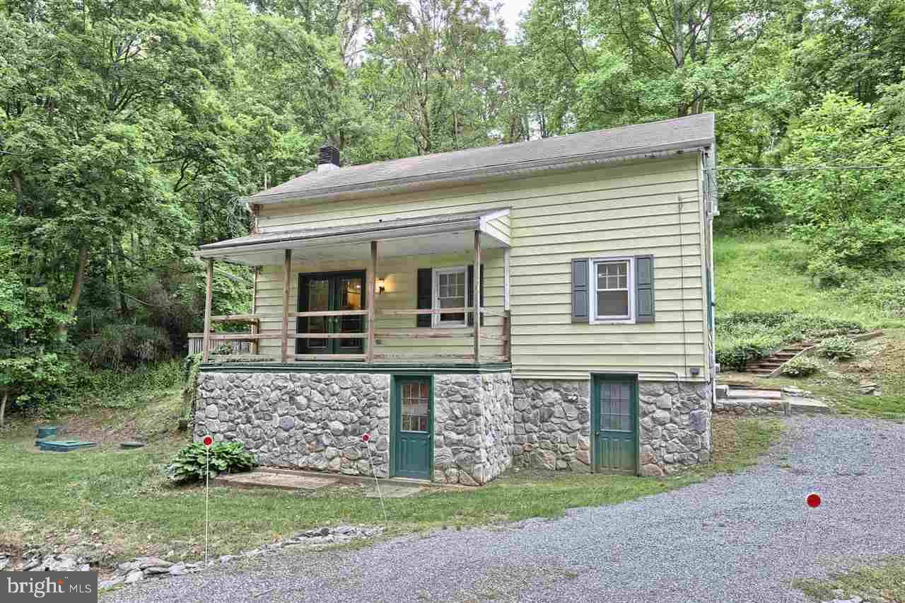 Wrightsville, PA 17368,584 BULL RUN RD