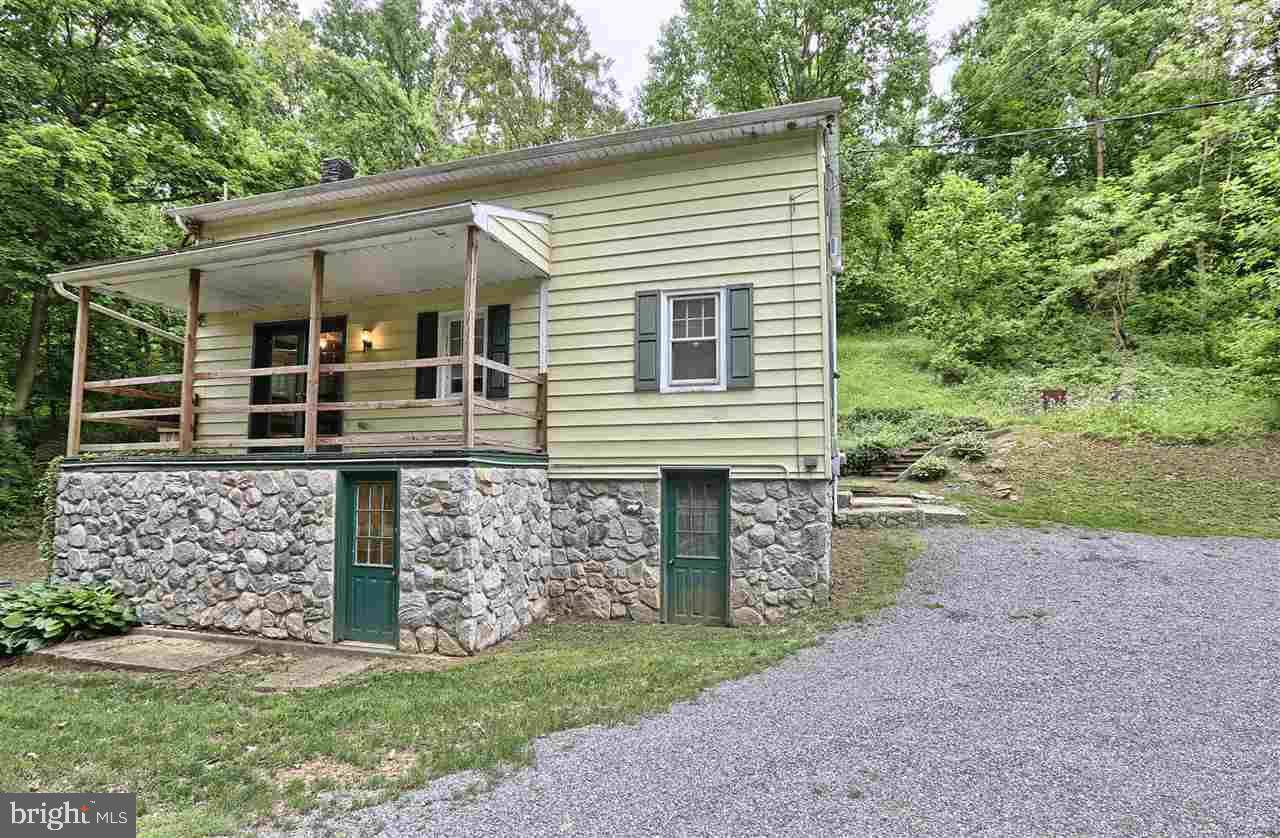 Wrightsville, PA 17368,584 BULL RUN RD