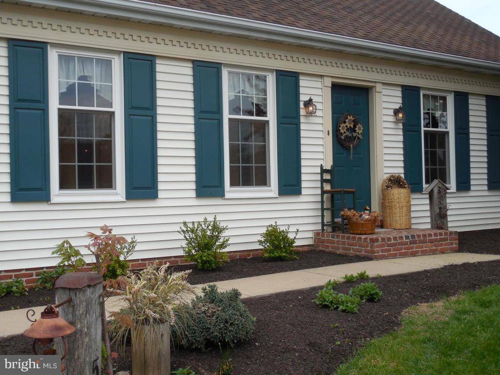 Willow Street, PA 17584,5 VILLAGE SQ