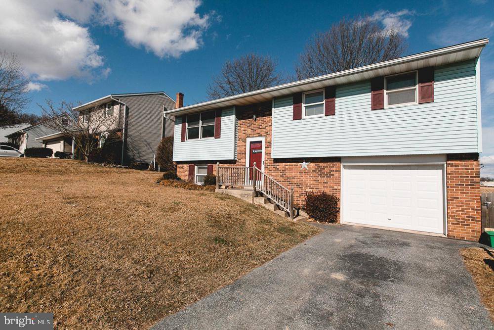 Lancaster, PA 17601,3077 TODD LN