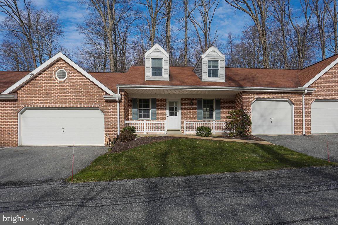 Elizabethtown, PA 17022,93 TIMBER VILLA