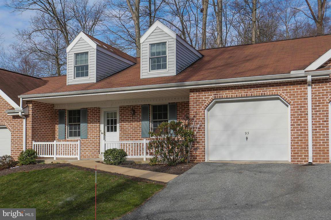 Elizabethtown, PA 17022,93 TIMBER VILLA