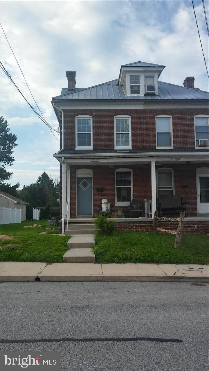 Hanover, PA 17331,308 MAPLE AVE