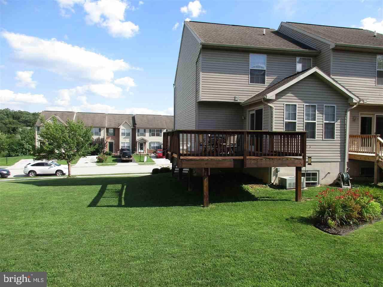 Hanover, PA 17331,140 SARA LN