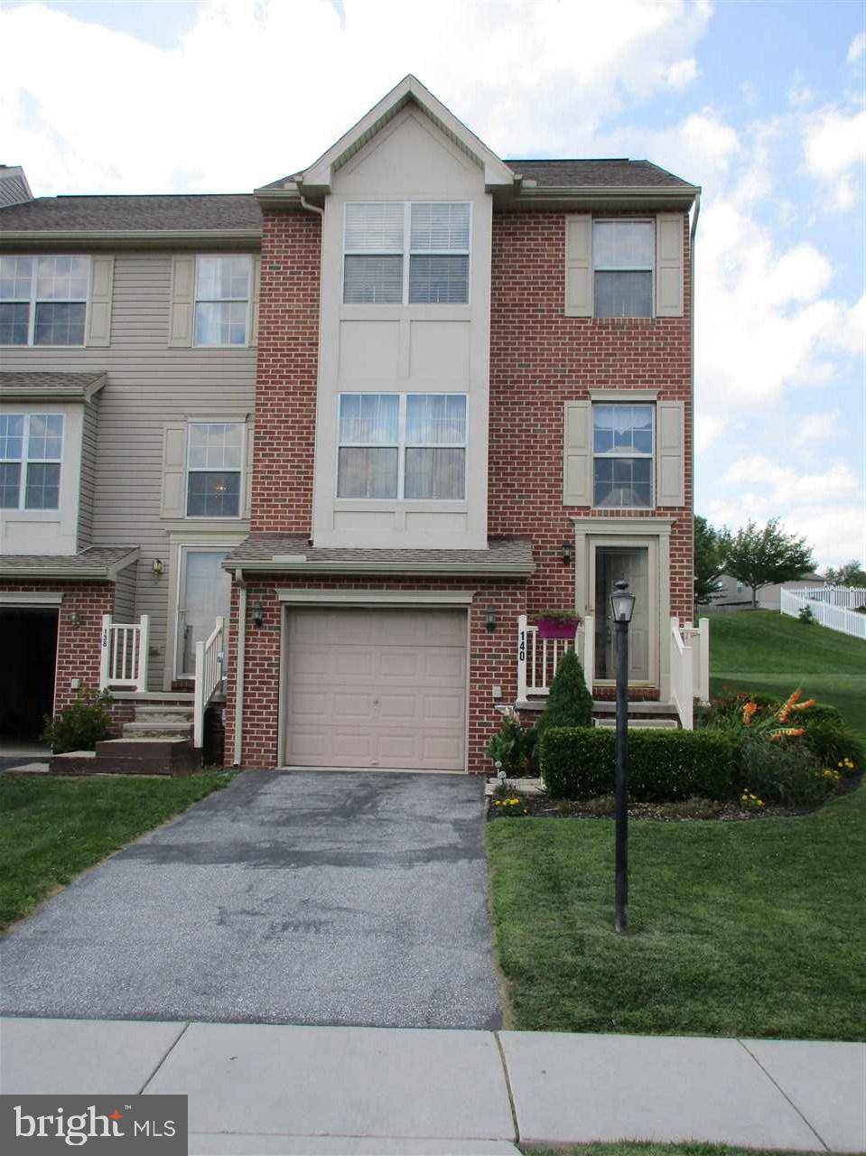 Hanover, PA 17331,140 SARA LN