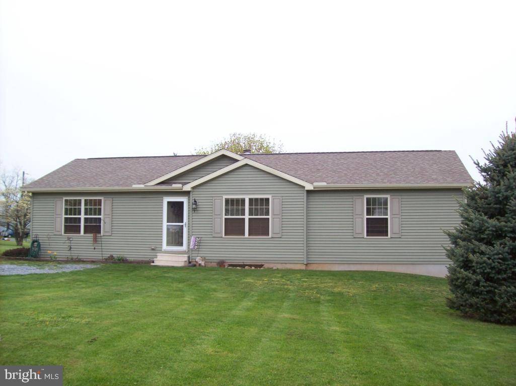 Newmanstown, PA 17073,106 SINCLAIR RD