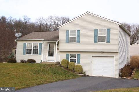 Bainbridge, PA 17502,108 SKIPJACK WAY