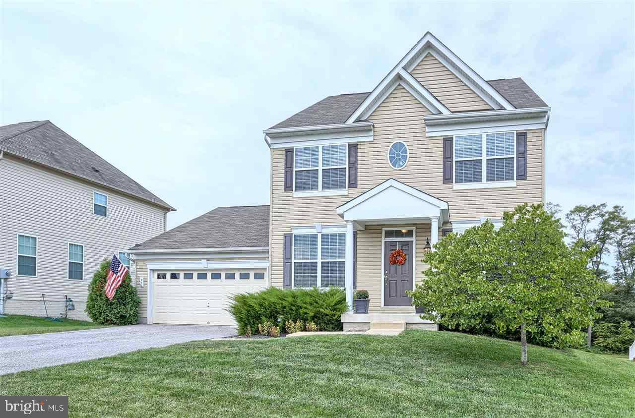 York, PA 17404,90 HICKORY RIDGE CIR