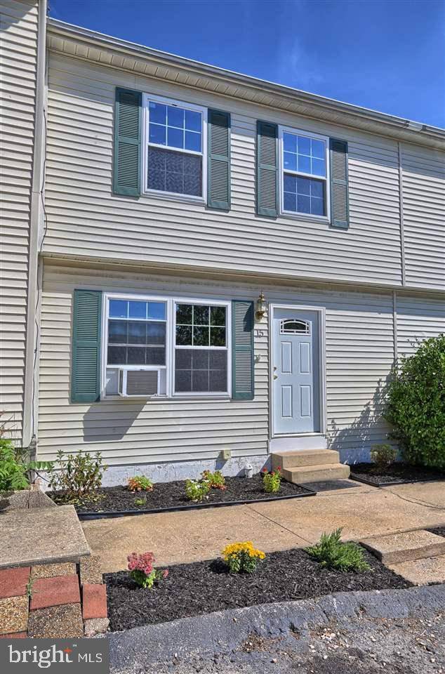 Stewartstown, PA 17363,15 CAMELOT CT