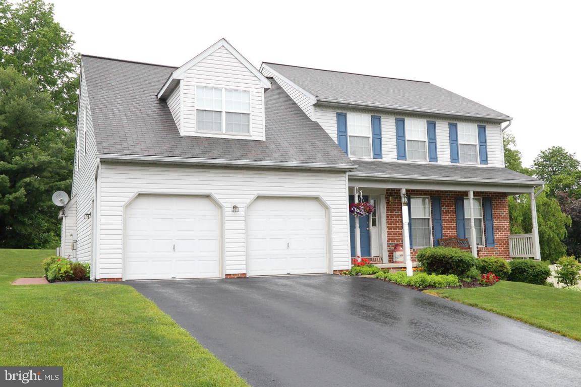 Mountville, PA 17554,3639 FALCON CT