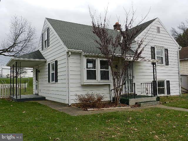 York, PA 17404,729 OATMAN ST