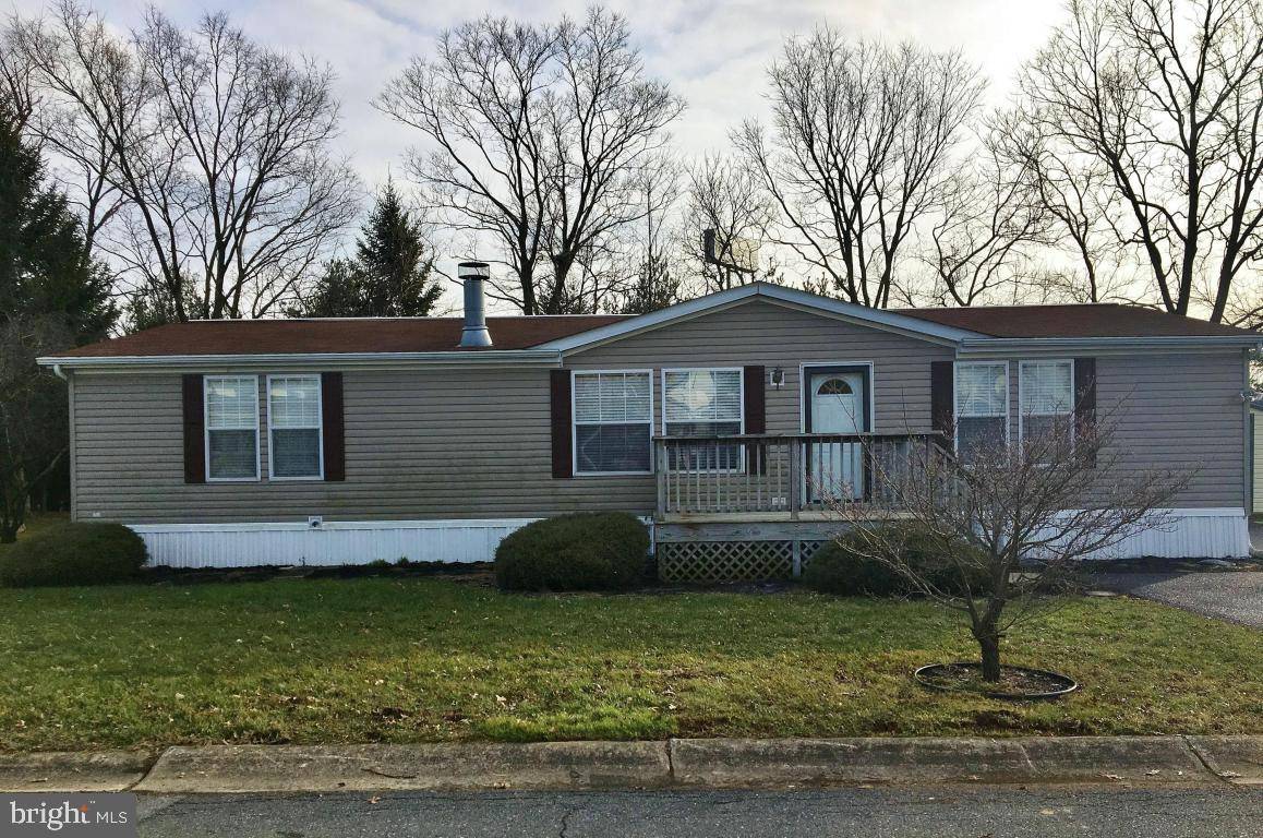 Manheim, PA 17545,105 RIDGEWOOD MNR