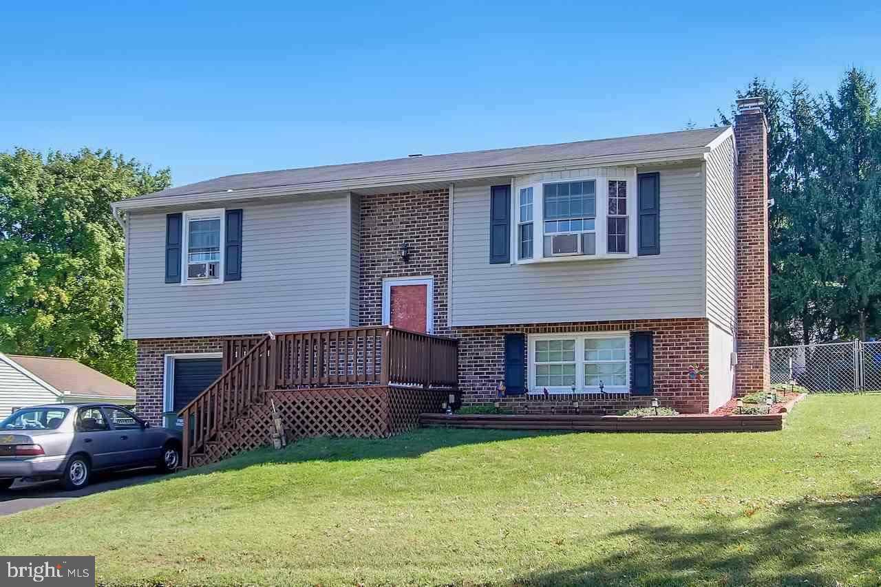 York, PA 17402,3345 TAUNTON DR