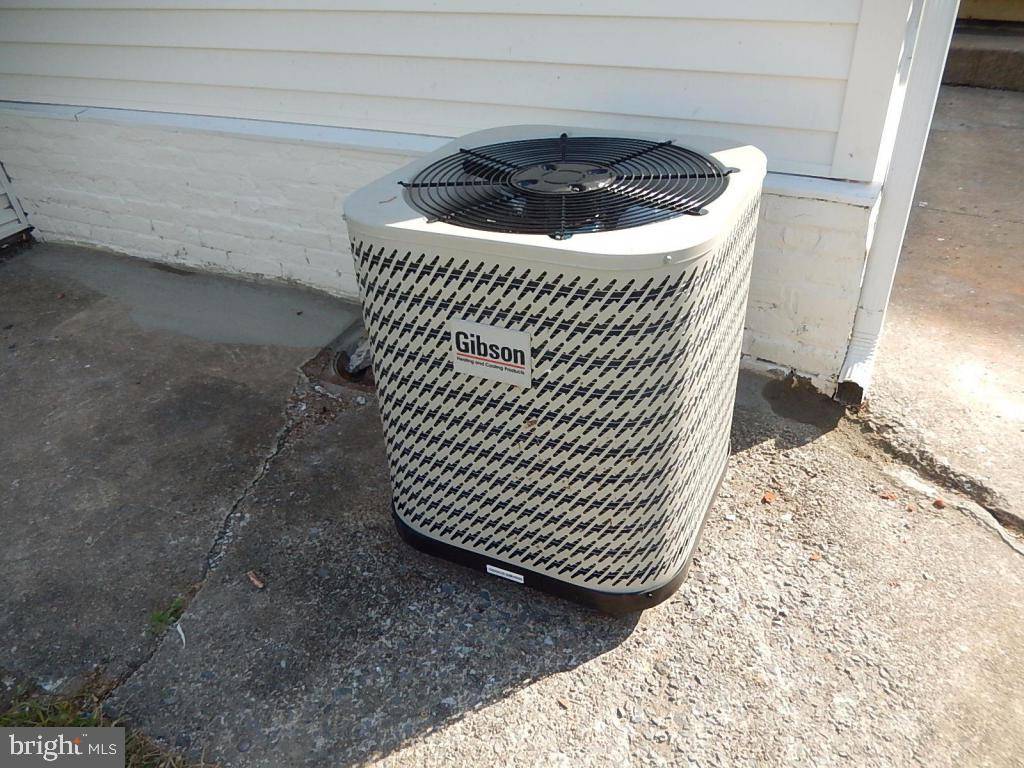 Columbia, PA 17512,833 HOUSTON ST