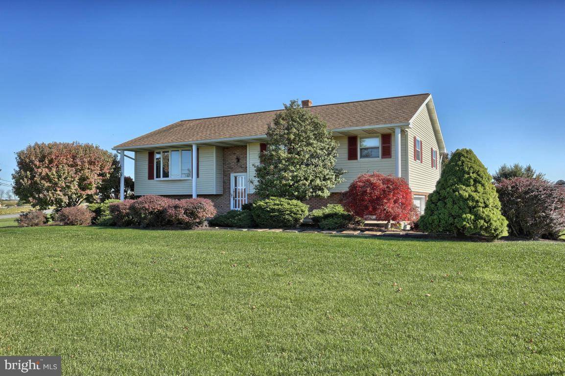 Annville, PA 17003,780 BRICKER LN