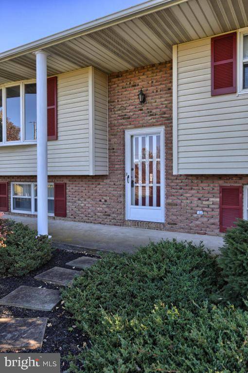 Annville, PA 17003,780 BRICKER LN