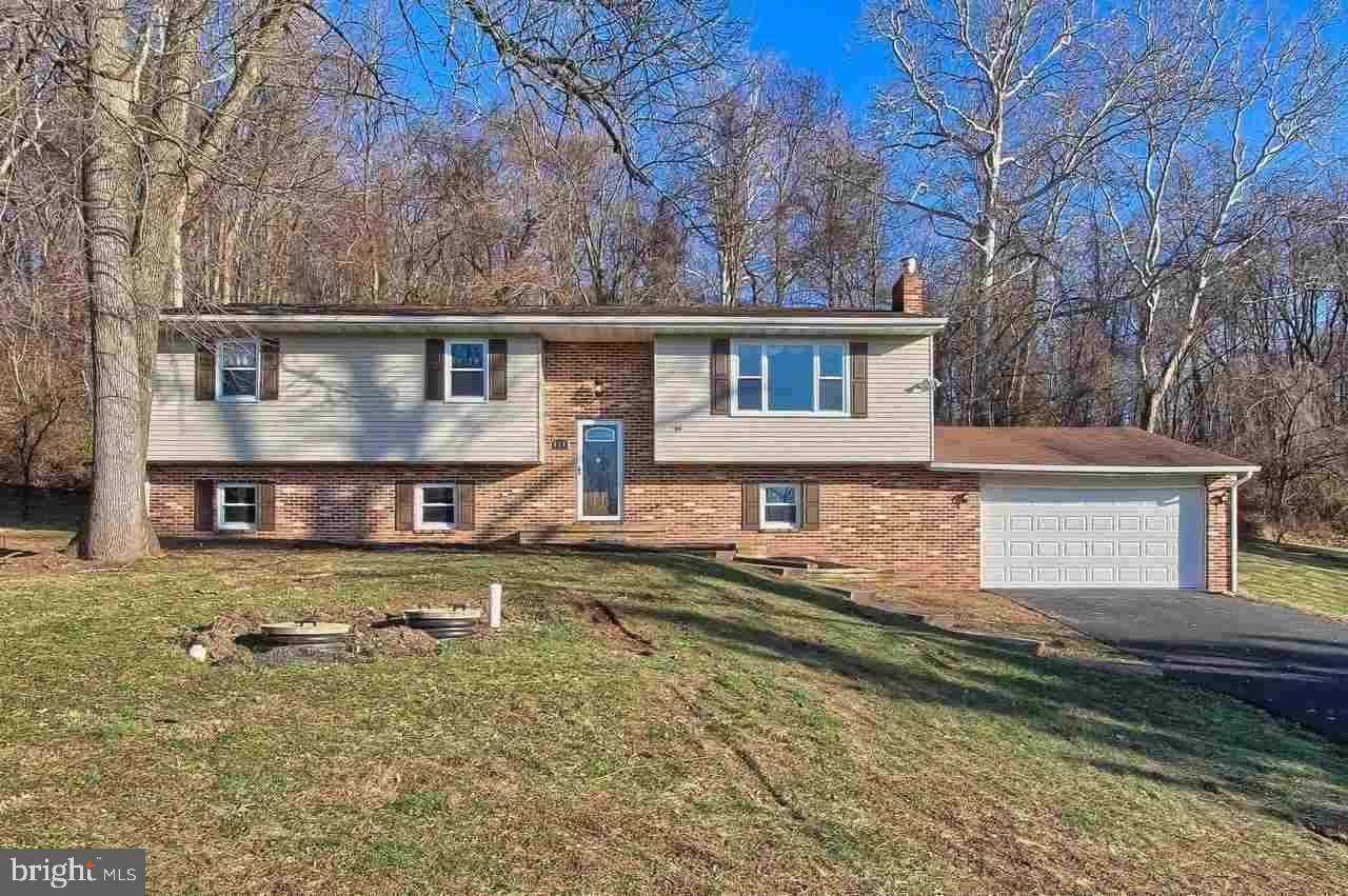 Lewisberry, PA 17339,828 LEWISBERRY RD