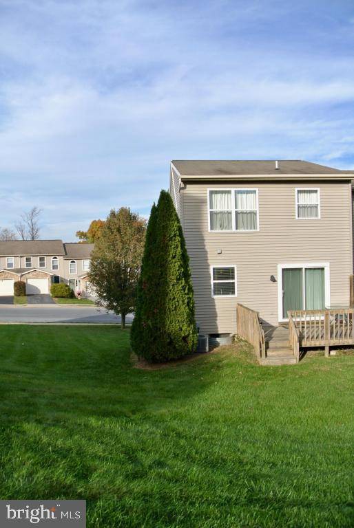 Mountville, PA 17554,332 OAKRIDGE DR