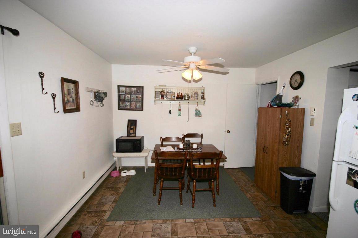 Mount Joy, PA 17552,595 STAUFER CT