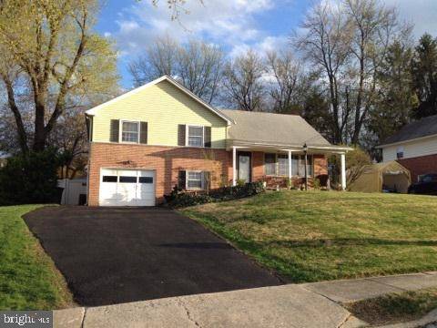 York, PA 17402,4264 WEBSTER DR