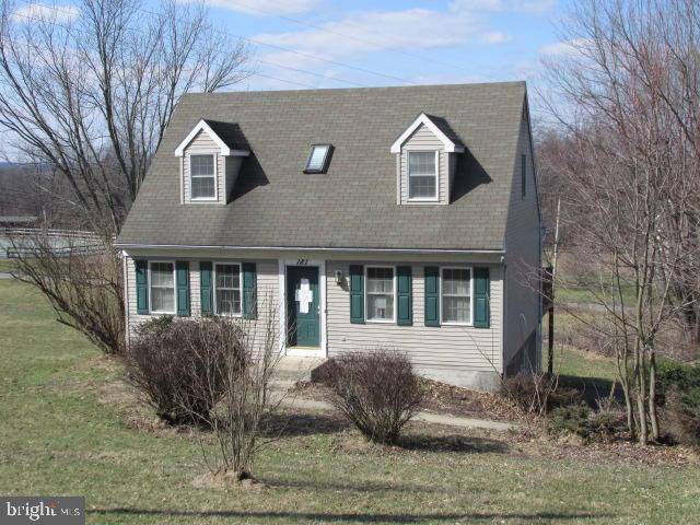 Pequea, PA 17565,181 HOUSE ROCK RD