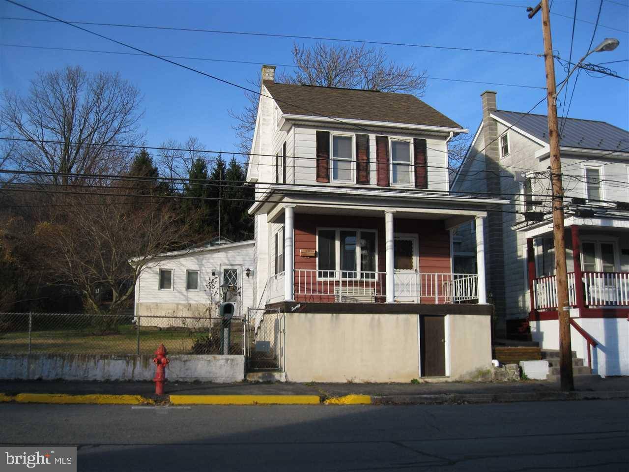 Williamstown, PA 17098,227 E BROAD ST