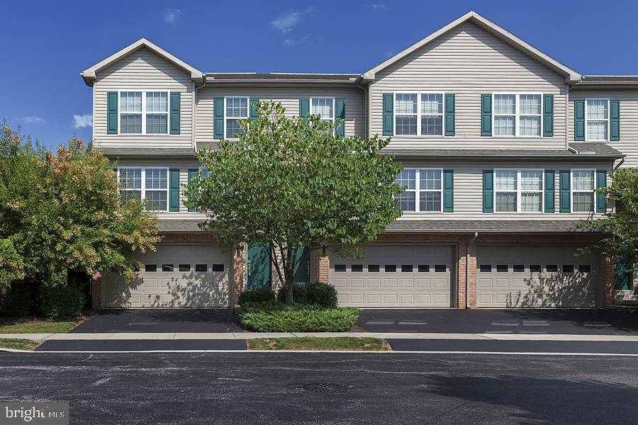 Mechanicsburg, PA 17055,510 MEADOW CROFT CIR