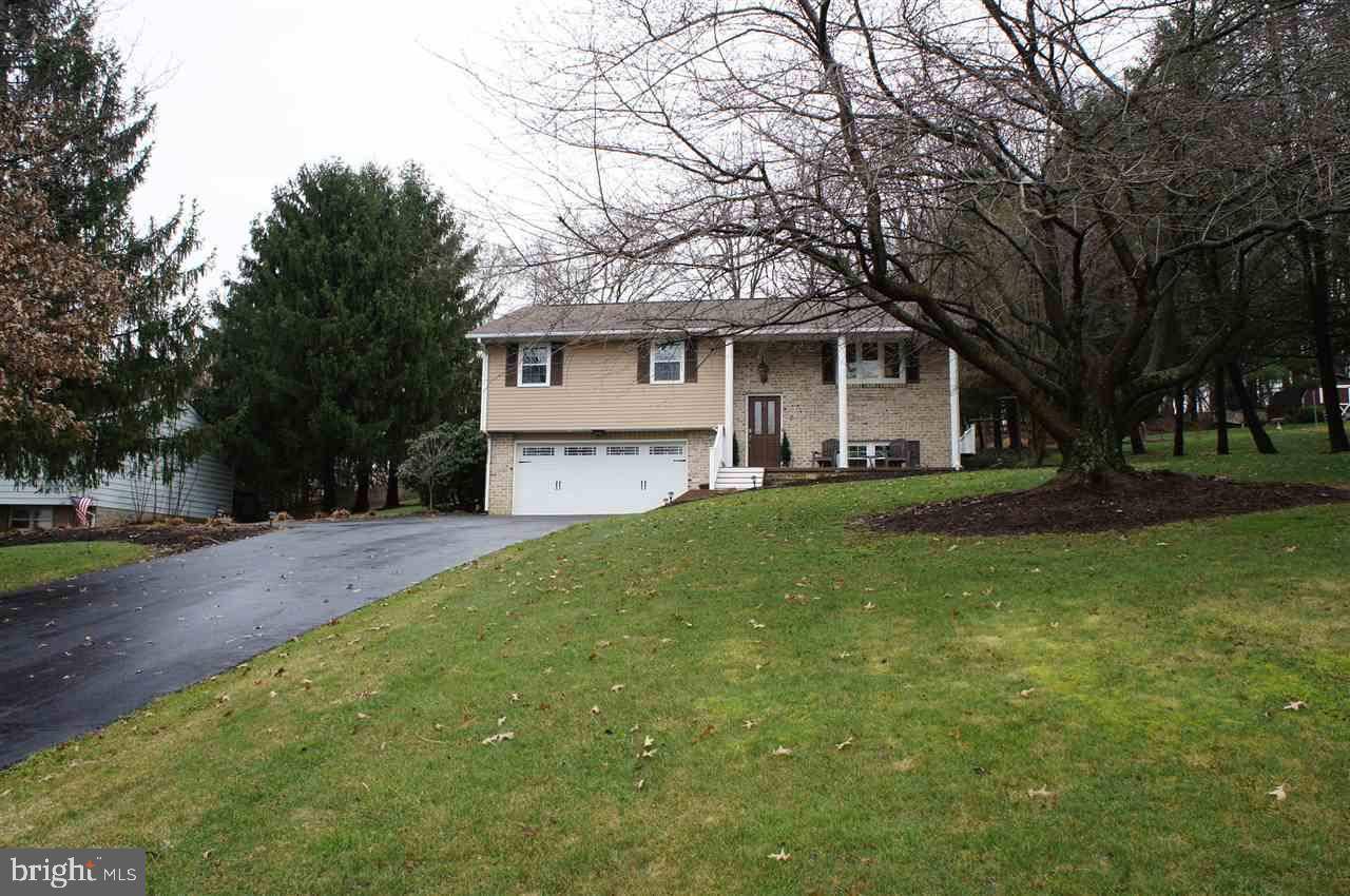 Spring Grove, PA 17362,2 RABER DR