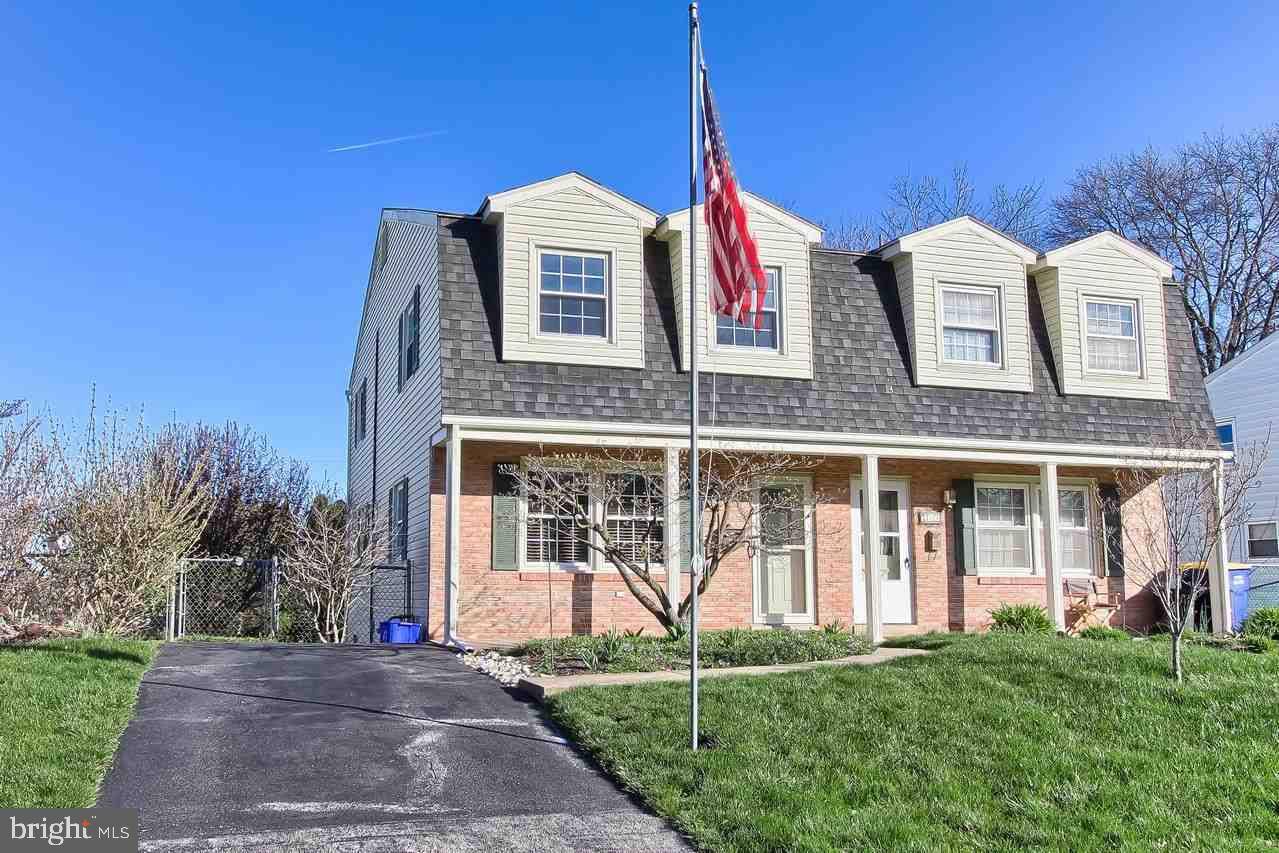 York, PA 17403,741 COLONIAL AVE