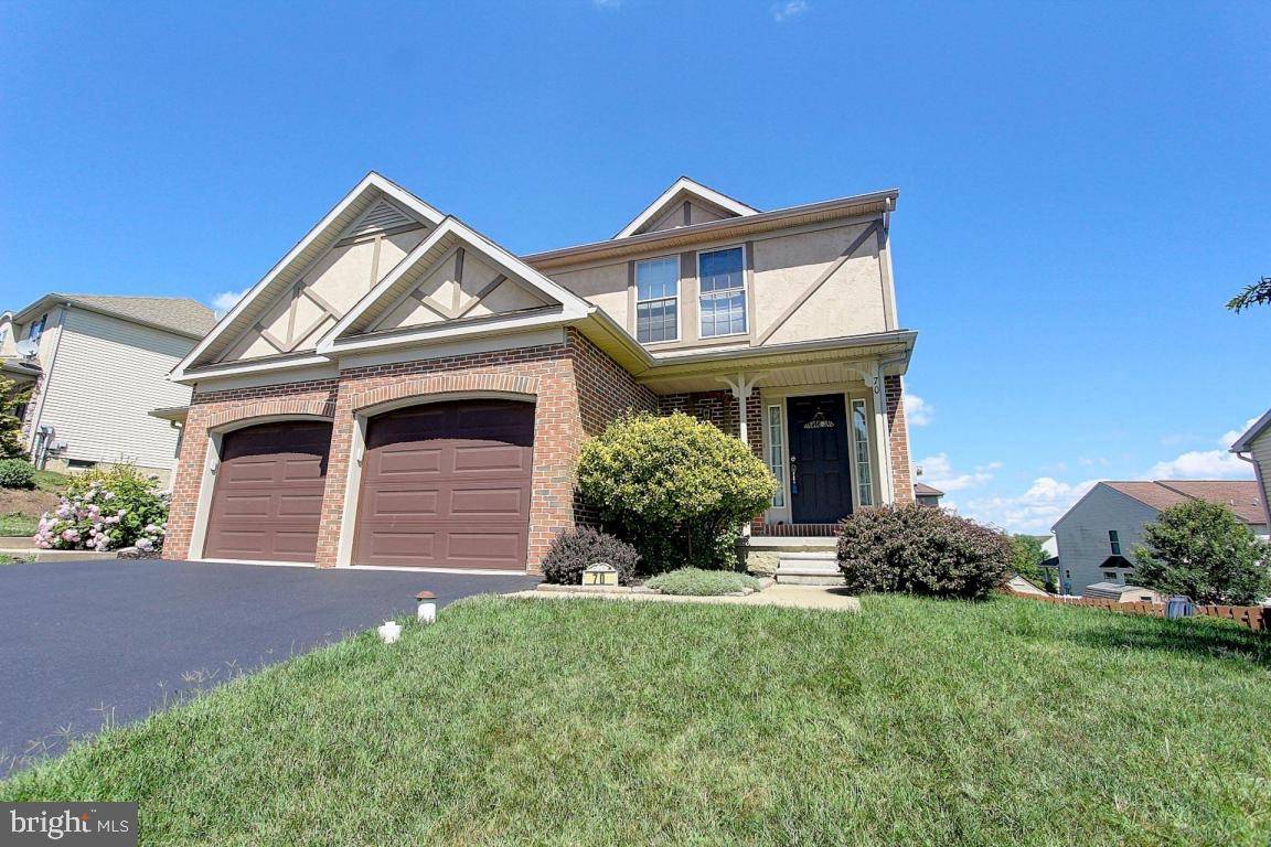 Ephrata, PA 17522,70 EAGLE DR