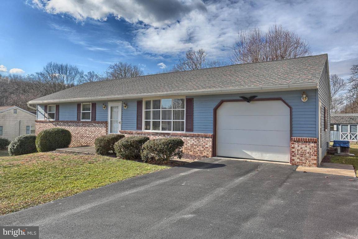 Pequea, PA 17565,20 DEBBIE LN