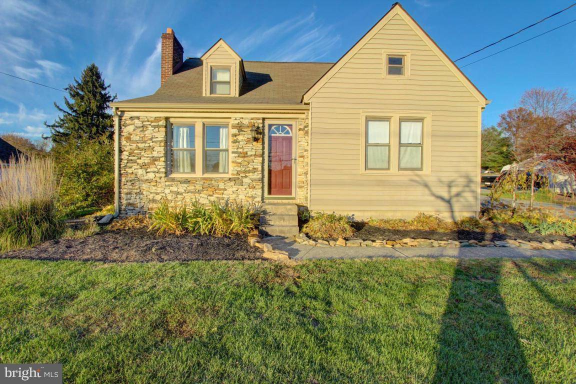 Quarryville, PA 17566,472 W 4TH ST