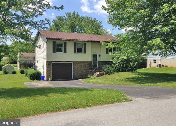 Wrightsville, PA 17368,502 RIDGEWAY DR