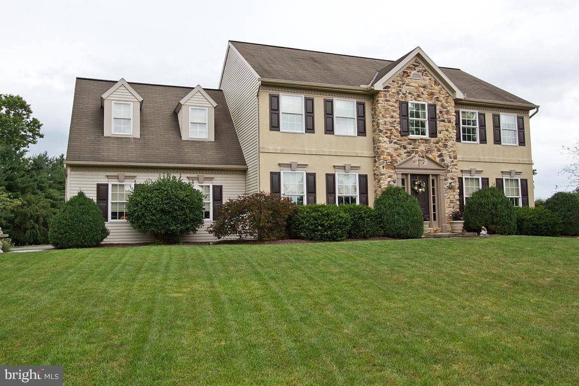 Ephrata, PA 17522,145 SPRING MEADOW LN