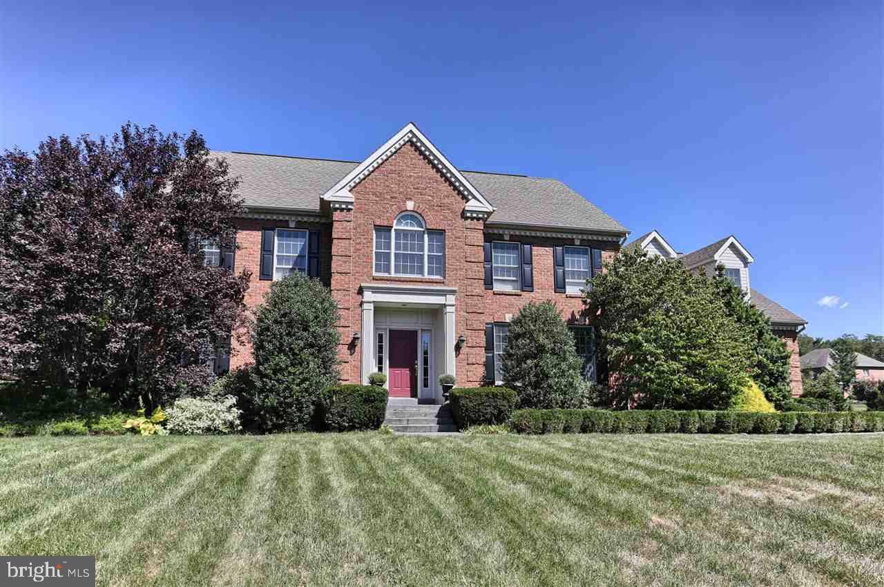 Mechanicsburg, PA 17050,1803 SILVER PINE CIR