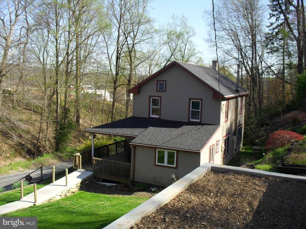 Quarryville, PA 17566,16 PICADILLY RD