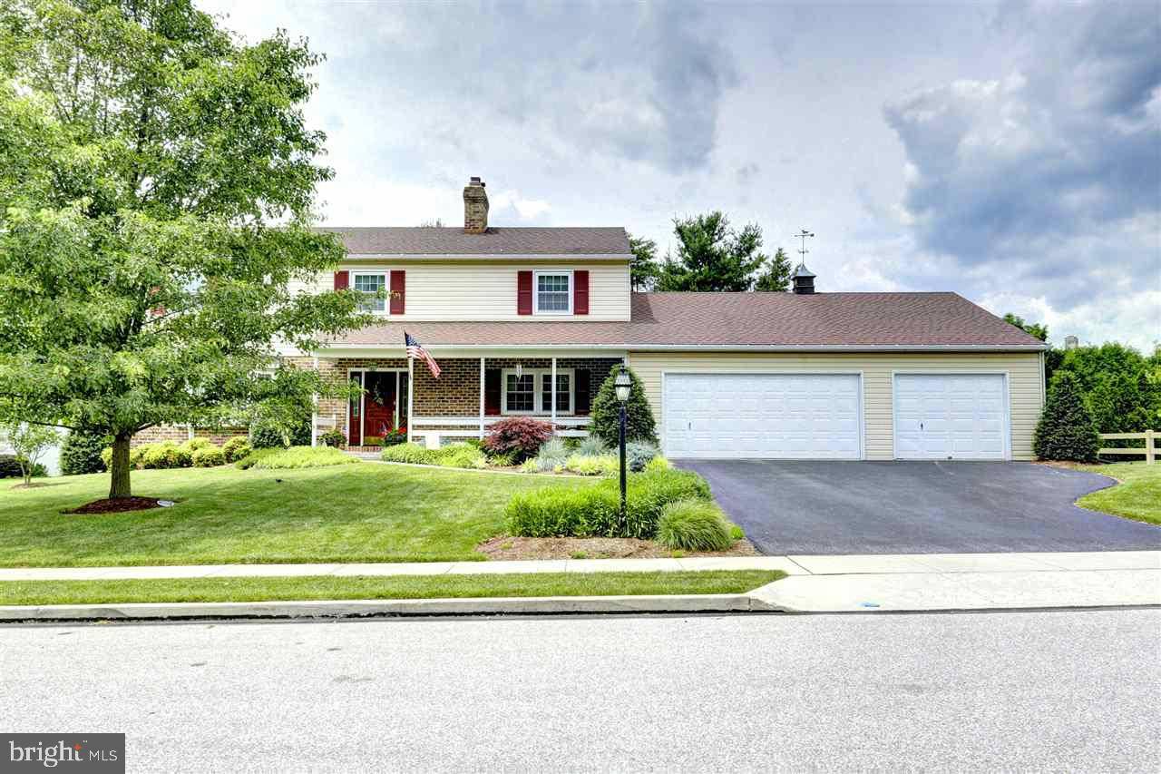 Hanover, PA 17331,412 BARBERRY DR