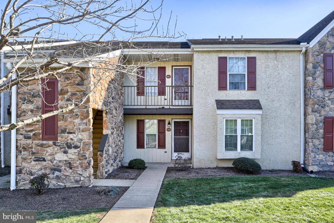 Millersville, PA 17551,141 OAK KNOLL CIR