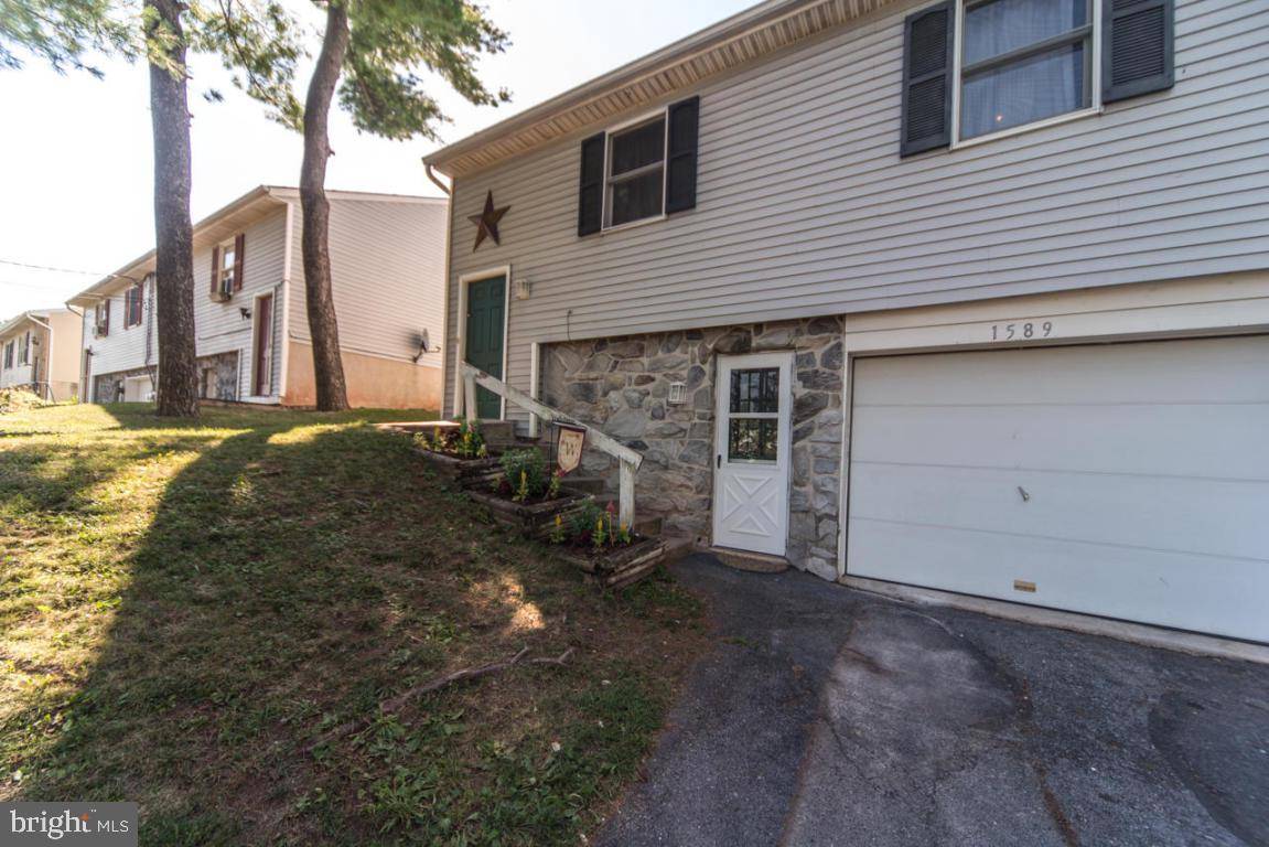 Stevens, PA 17578,1589 N READING RD