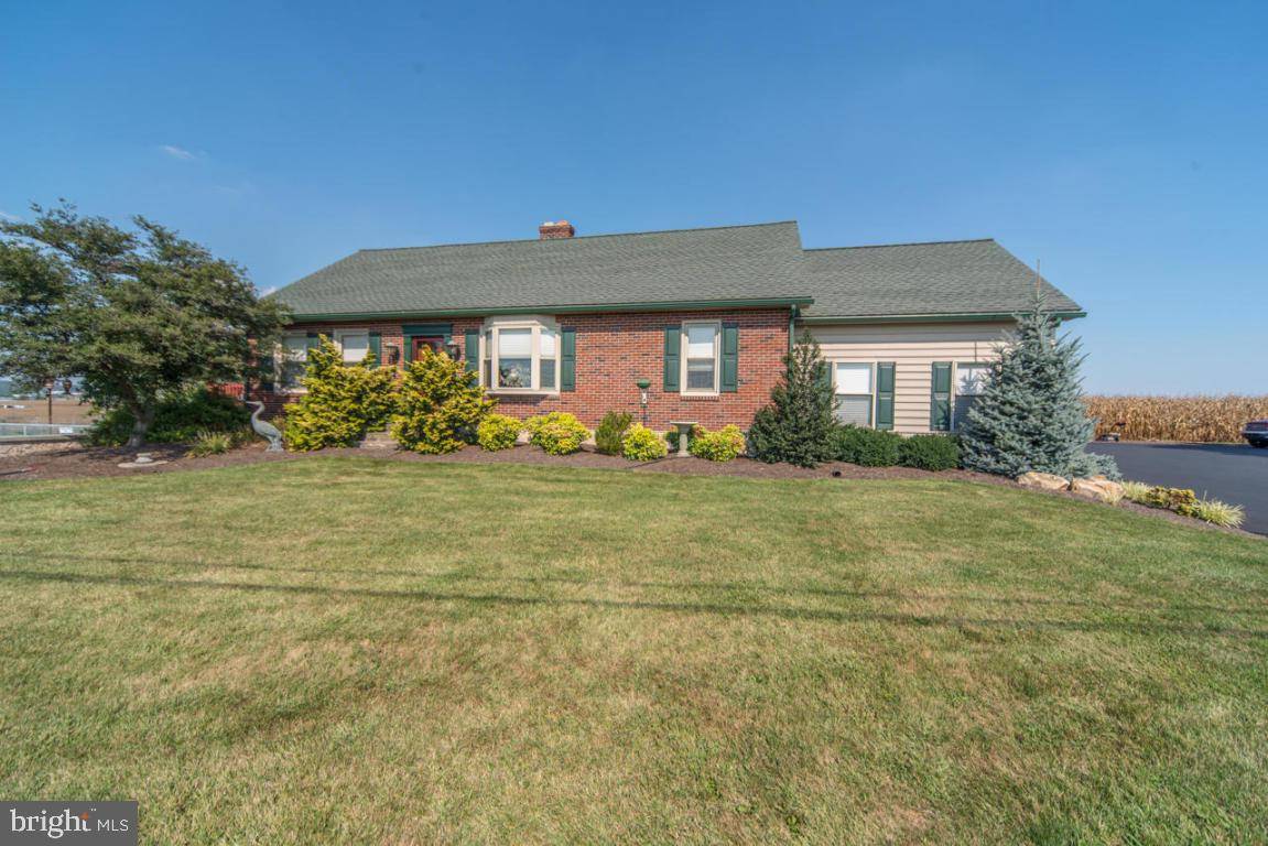 Ephrata, PA 17522,940 SCHOENECK RD