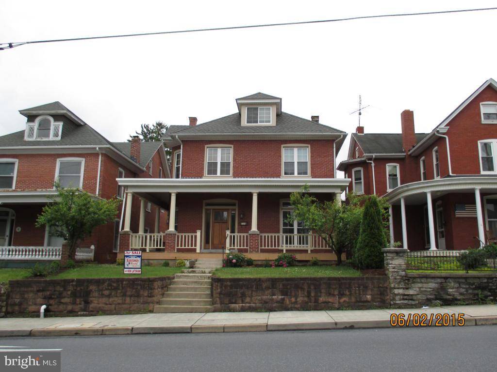 Ephrata, PA 17522,224 S STATE ST