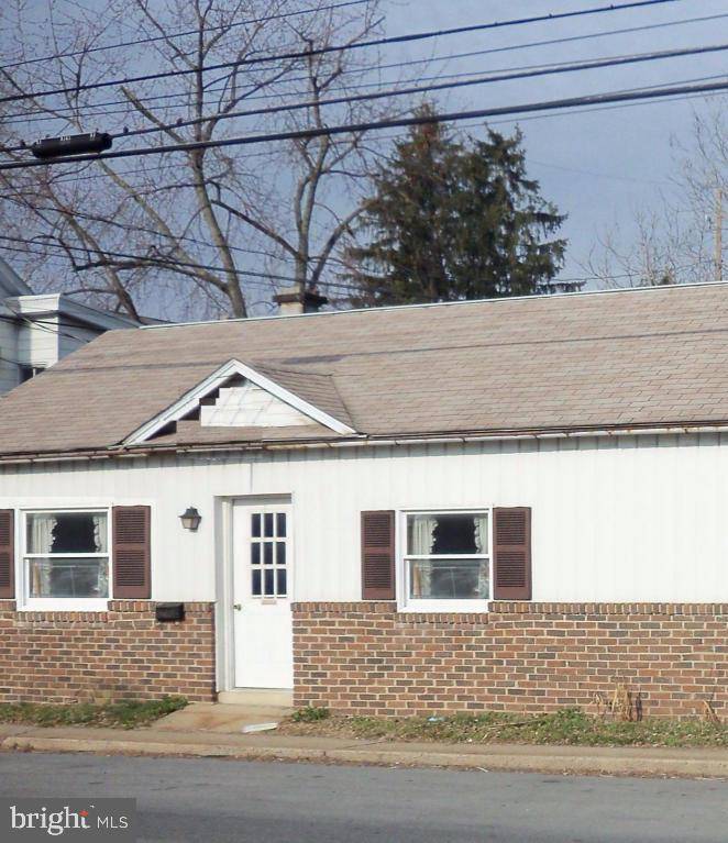 Elizabethtown, PA 17022,43-45 E WILLOW ST