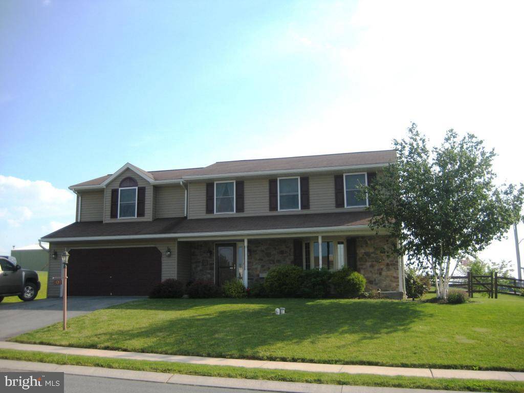 Newmanstown, PA 17073,101 SWEETWATER LN