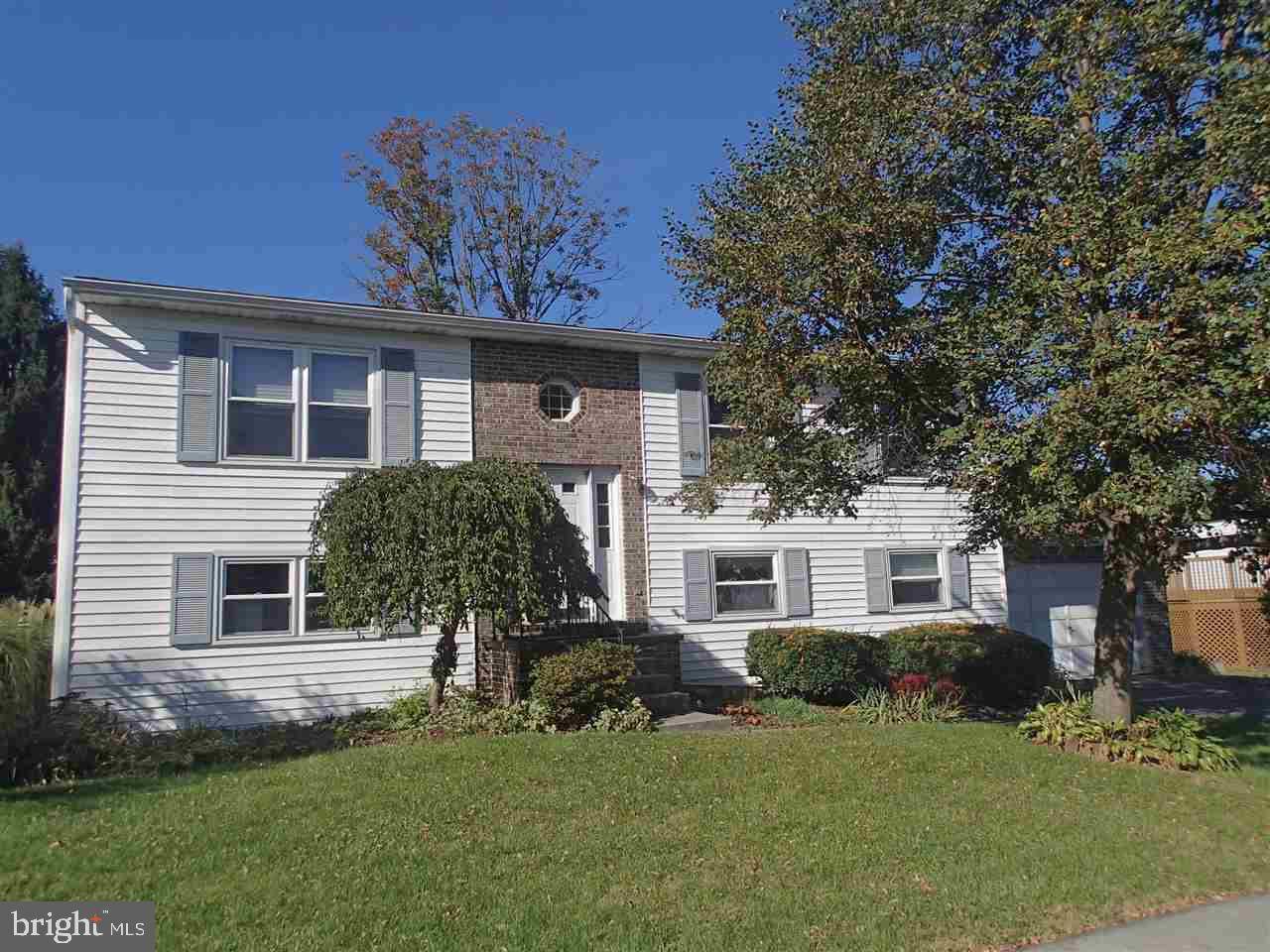 Harrisburg, PA 17112,2752 MASSACHUSETTS CT