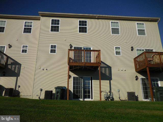 Mechanicsburg, PA 17055,223 WOOLEY HOLLOW CT