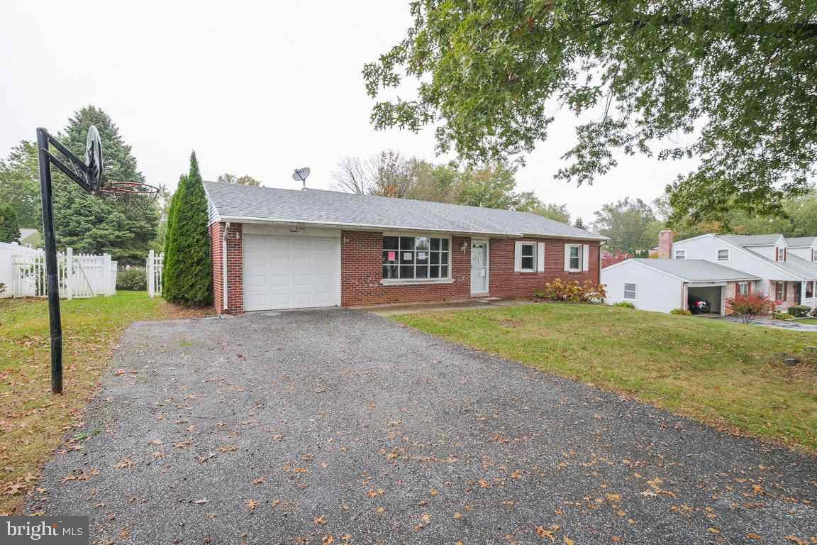 Shrewsbury Twp, PA 17361,12 STRASSBURG CIR