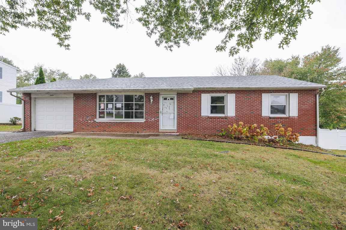 Shrewsbury Twp, PA 17361,12 STRASSBURG CIR