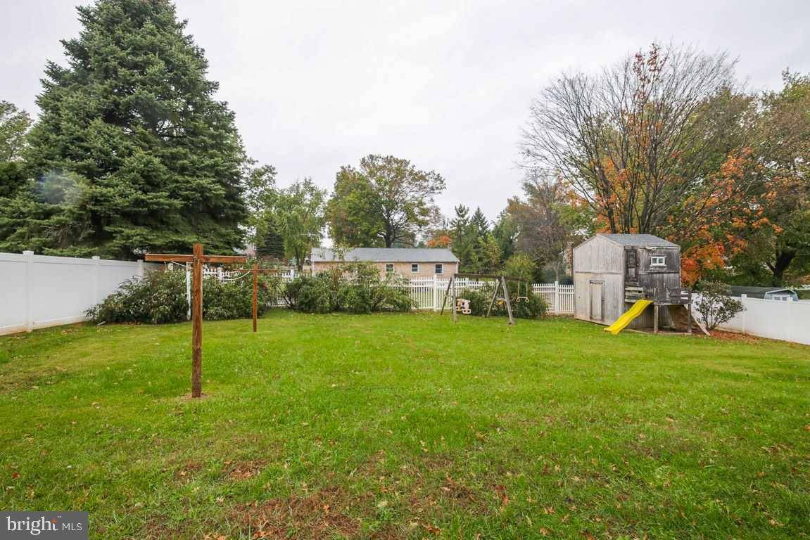 Shrewsbury Twp, PA 17361,12 STRASSBURG CIR